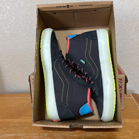 Vans The Lizzie skateboarding shoe translucent gray multi Eco Cush - Picture 9 of 11